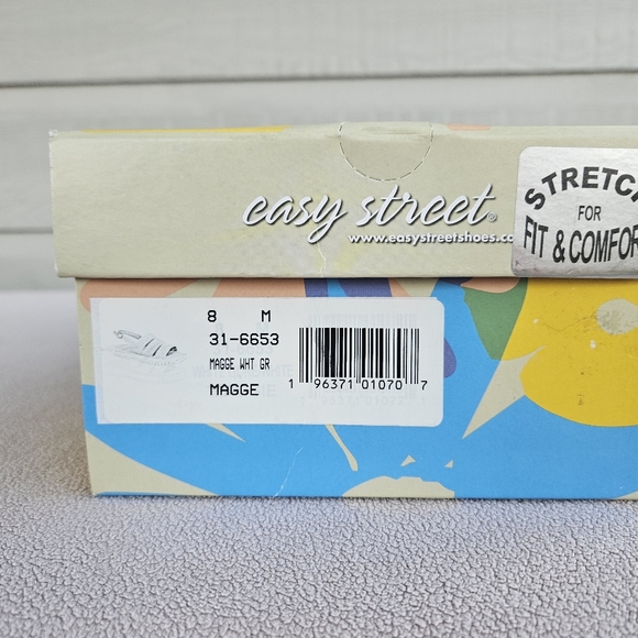 Easy Street Magge Sandals Women SZ 8 White Comfort Slingback Buckle Boho - Picture 11 of 11